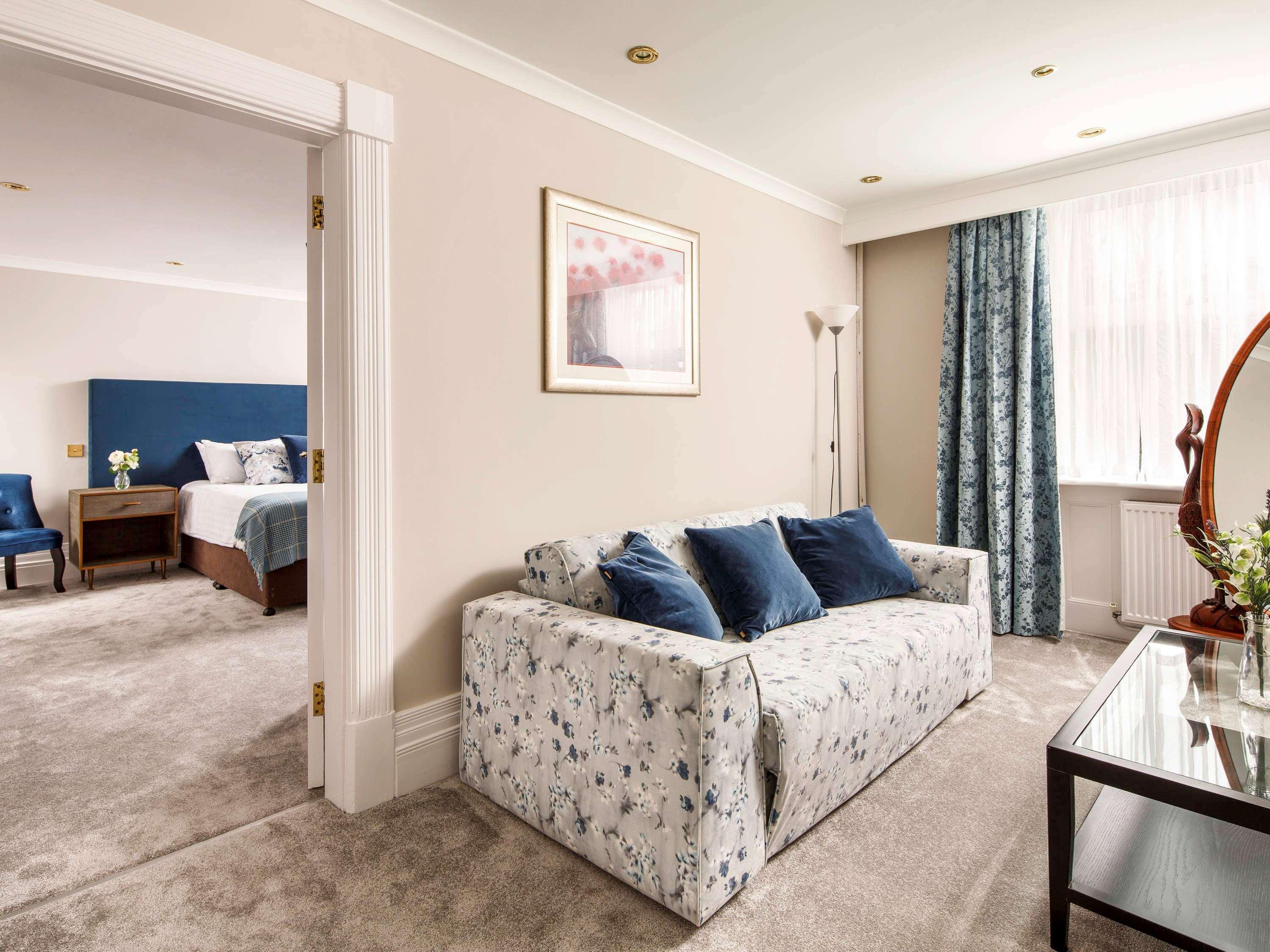 Mercure Burton Upon Trent, Newton Park Exterior photo