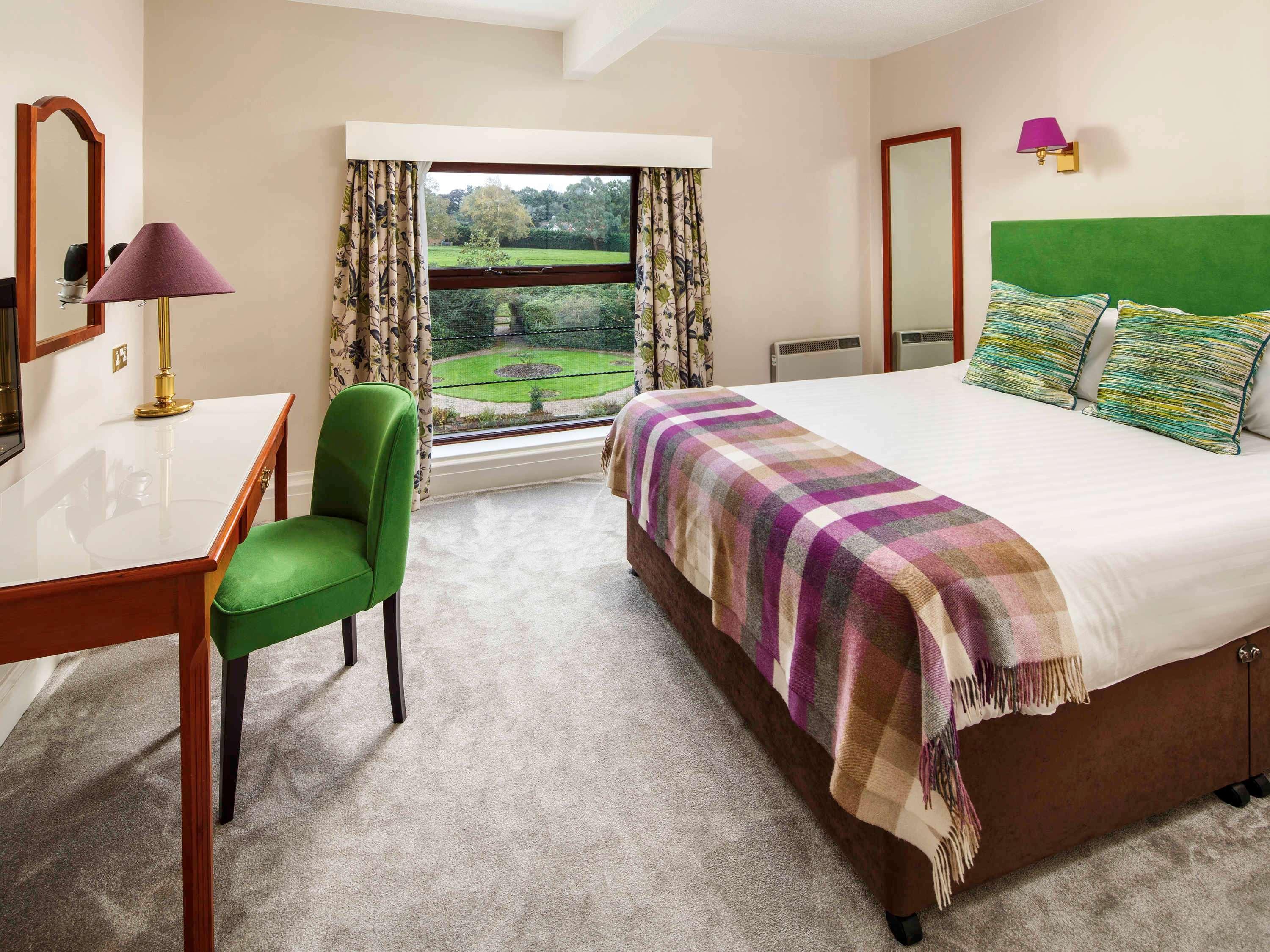 Mercure Burton Upon Trent, Newton Park Exterior photo