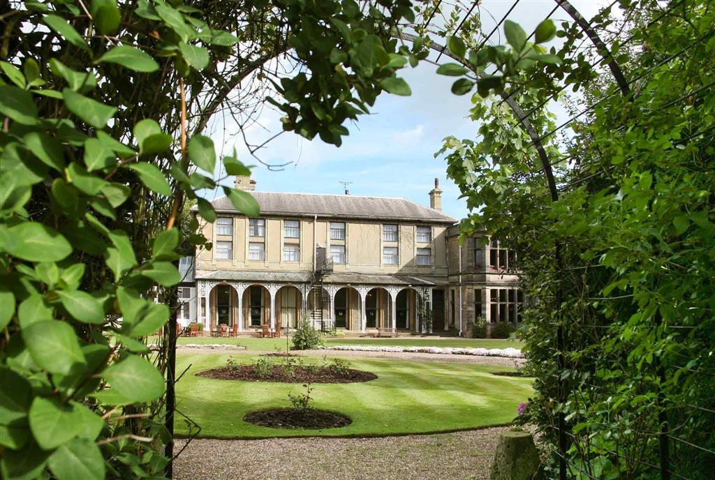 Mercure Burton Upon Trent, Newton Park Exterior photo